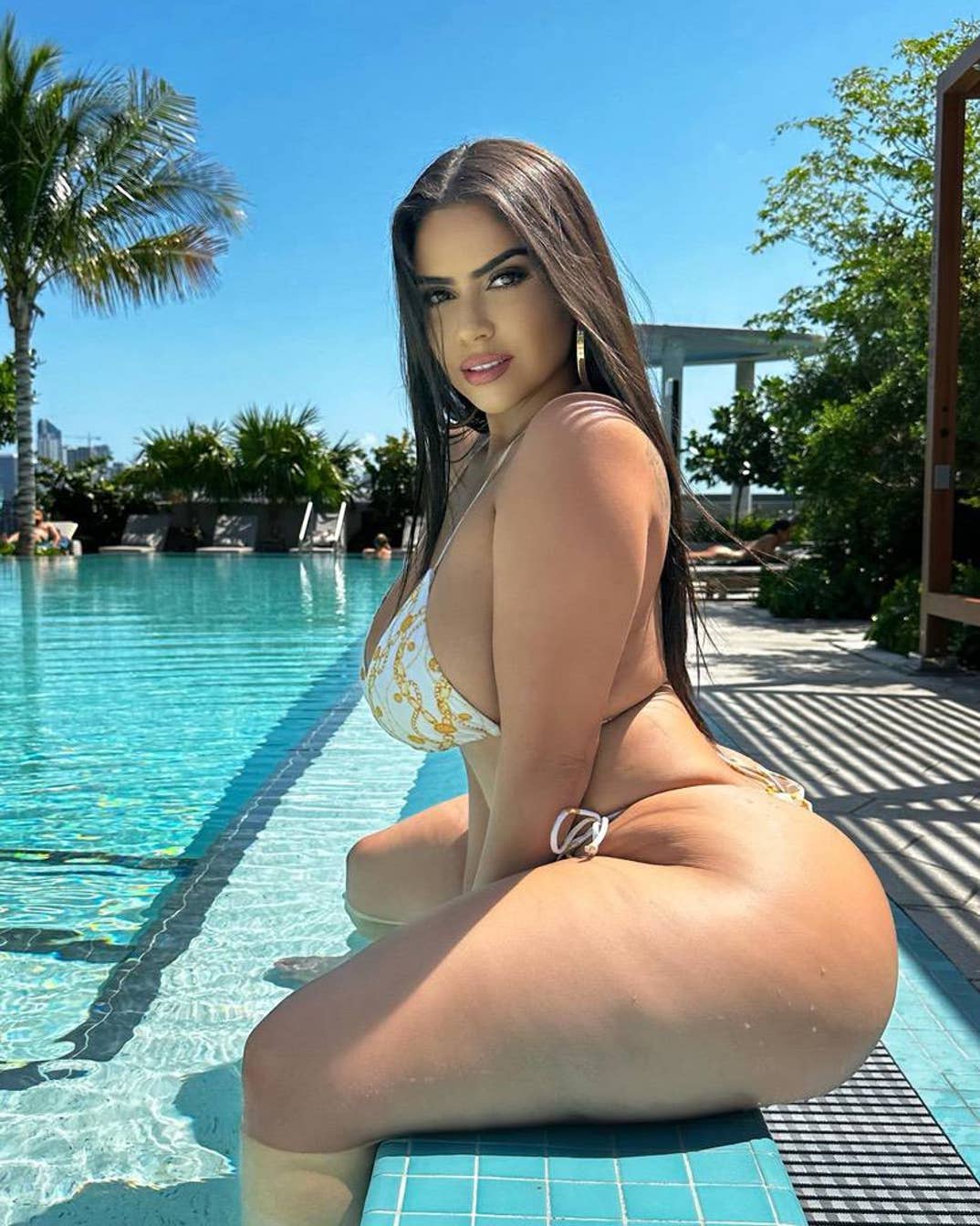 Jessenia Rebecca Hot Shots