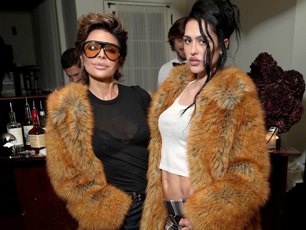Lisa Rinna vs. Amelia Gray -- Mother-Daughter Duo In Faux Fur Edition