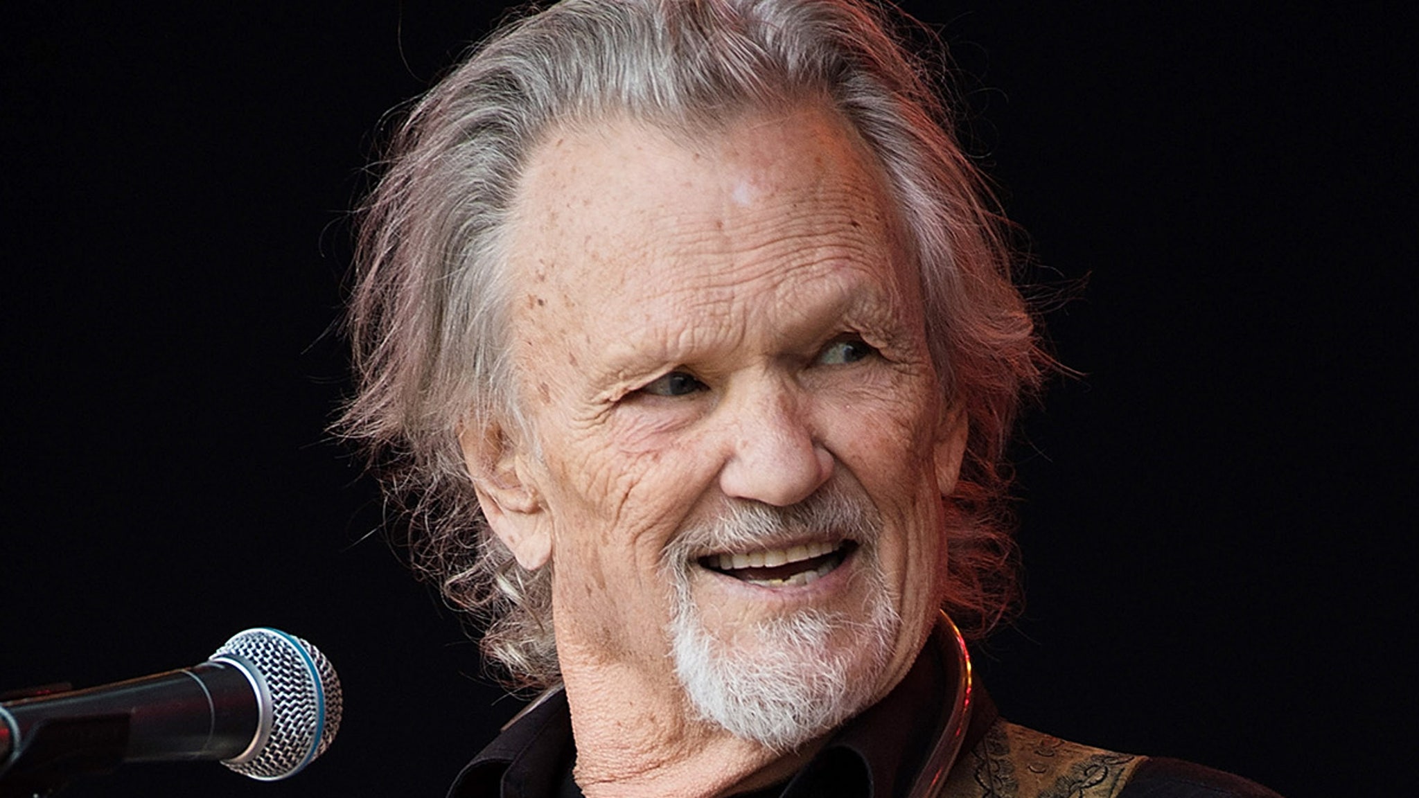 Country Music Legend Kris Kristofferson Dead at 88