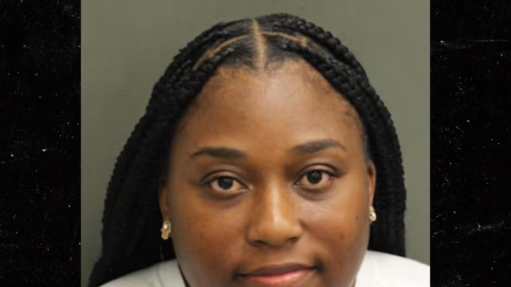 Woman Faces Over 100 Felony Charges For Allegedly Leaking&hellip;
