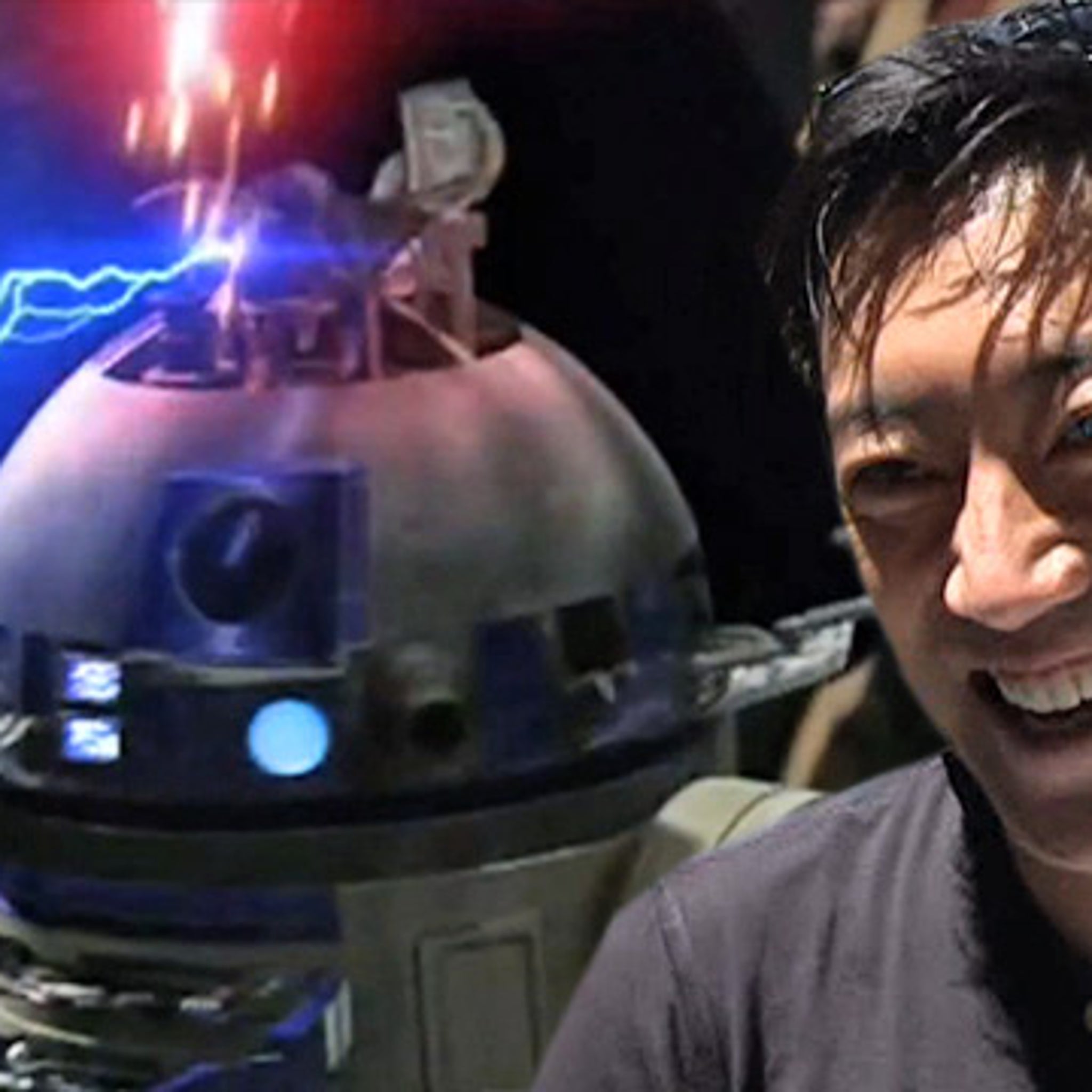 R2D2 Remade By Grant Imahara