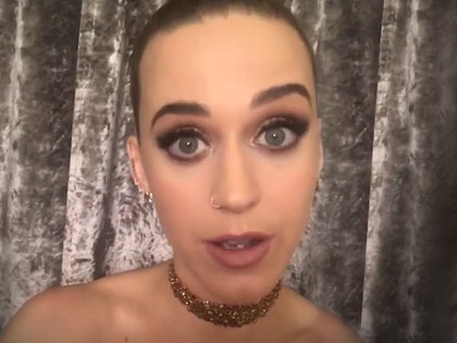 0211-katy-perry-insta-01