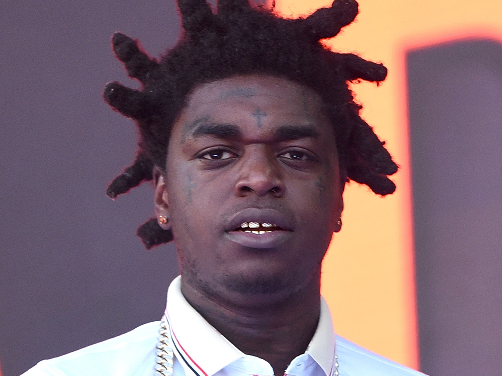 Rapper Kodak Black Dodges A Targeted Hit On His Life, Security Guard  Seriously Wounded!