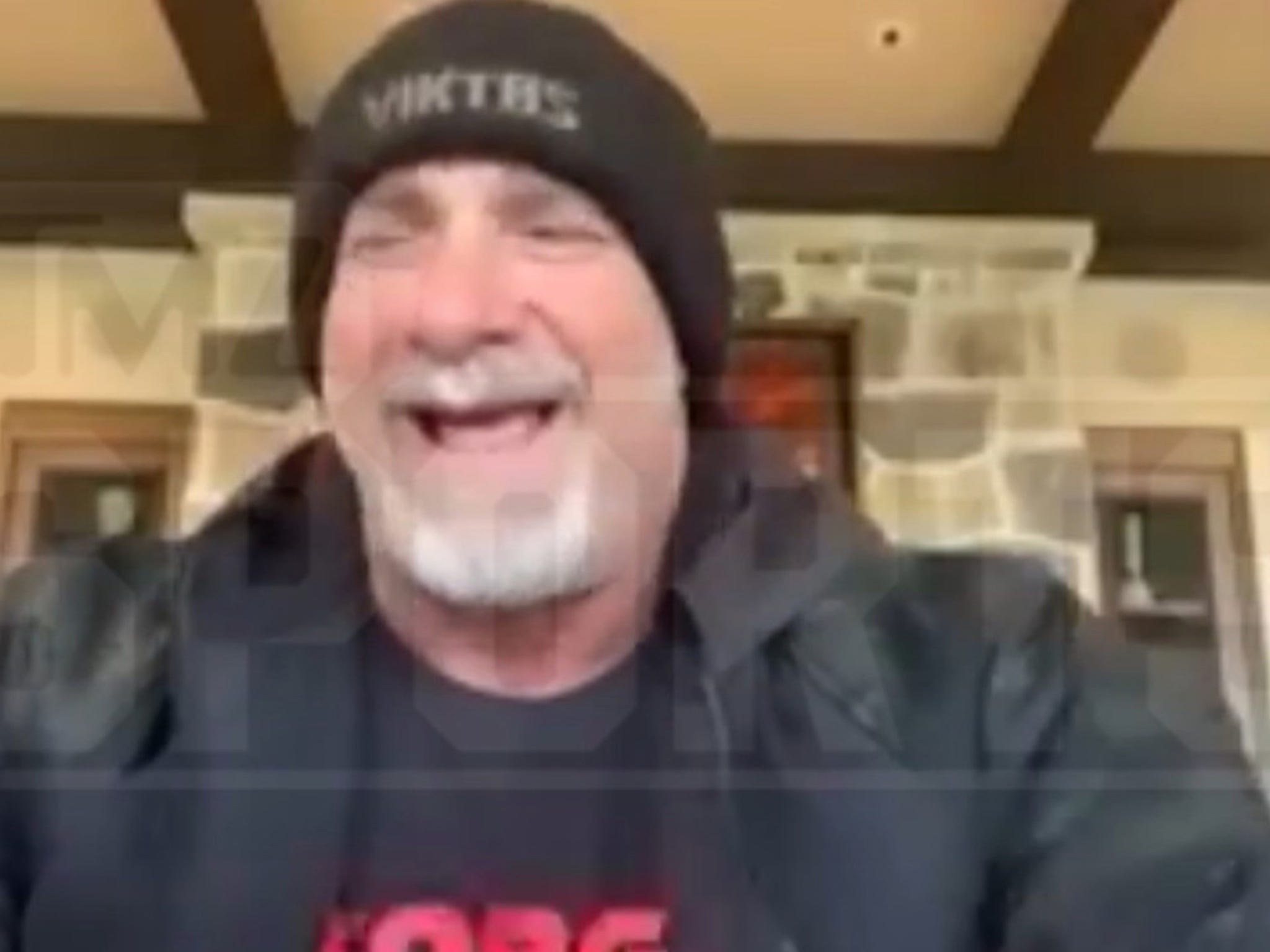 Former UGA Bulldog Bill Goldberg makes a bold prediction for Georgia vs.  Tennessee