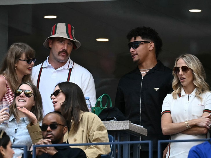 0908 ptravis kelce taylor swift us open getty launch 2