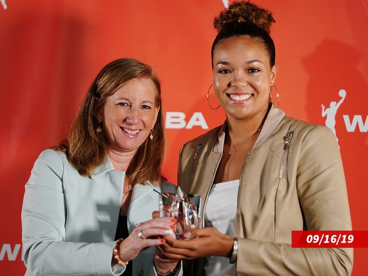 napheesa-collier-cathy-engelbert-sub-getty-1