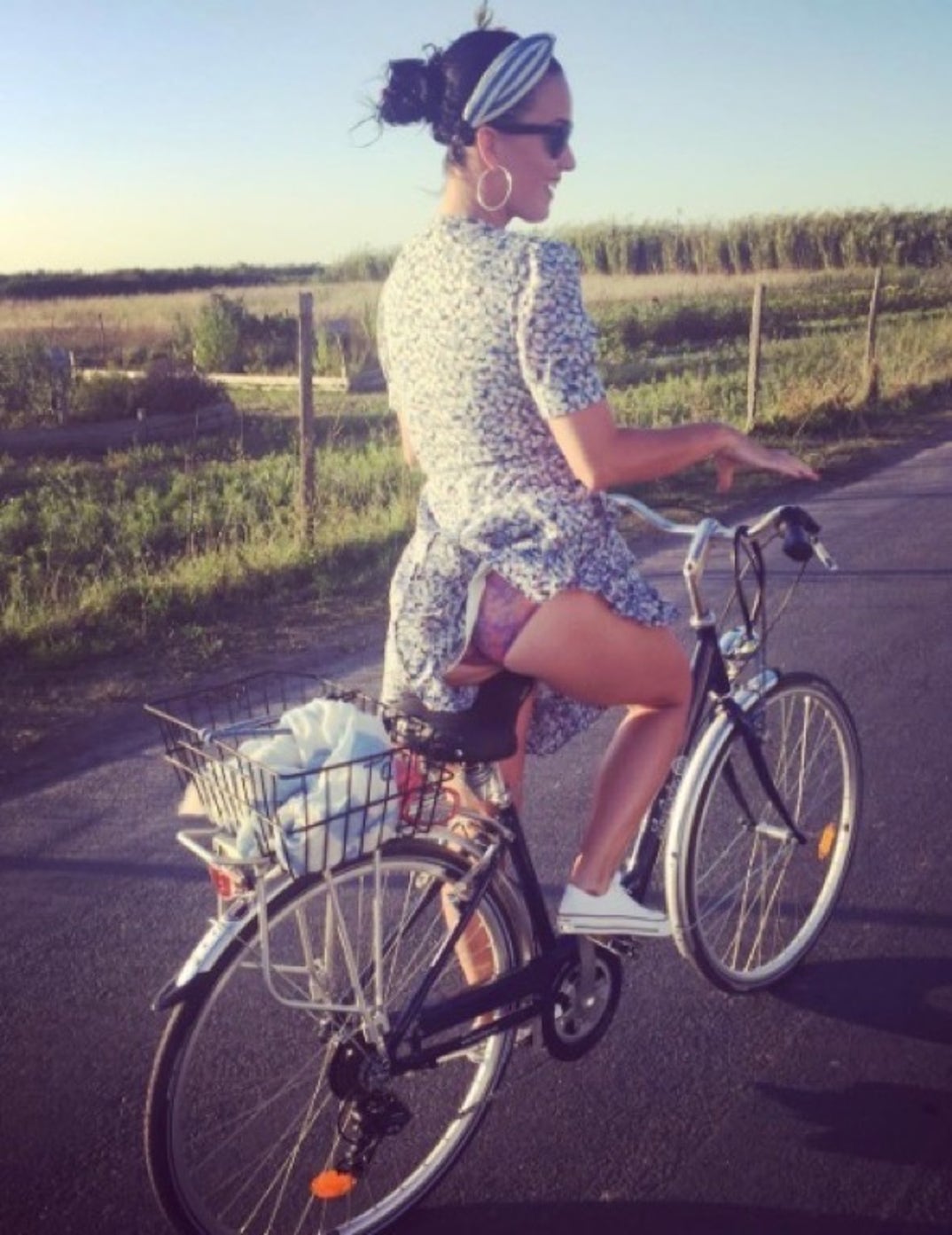 0301_katy_perry_hot_instagram_00