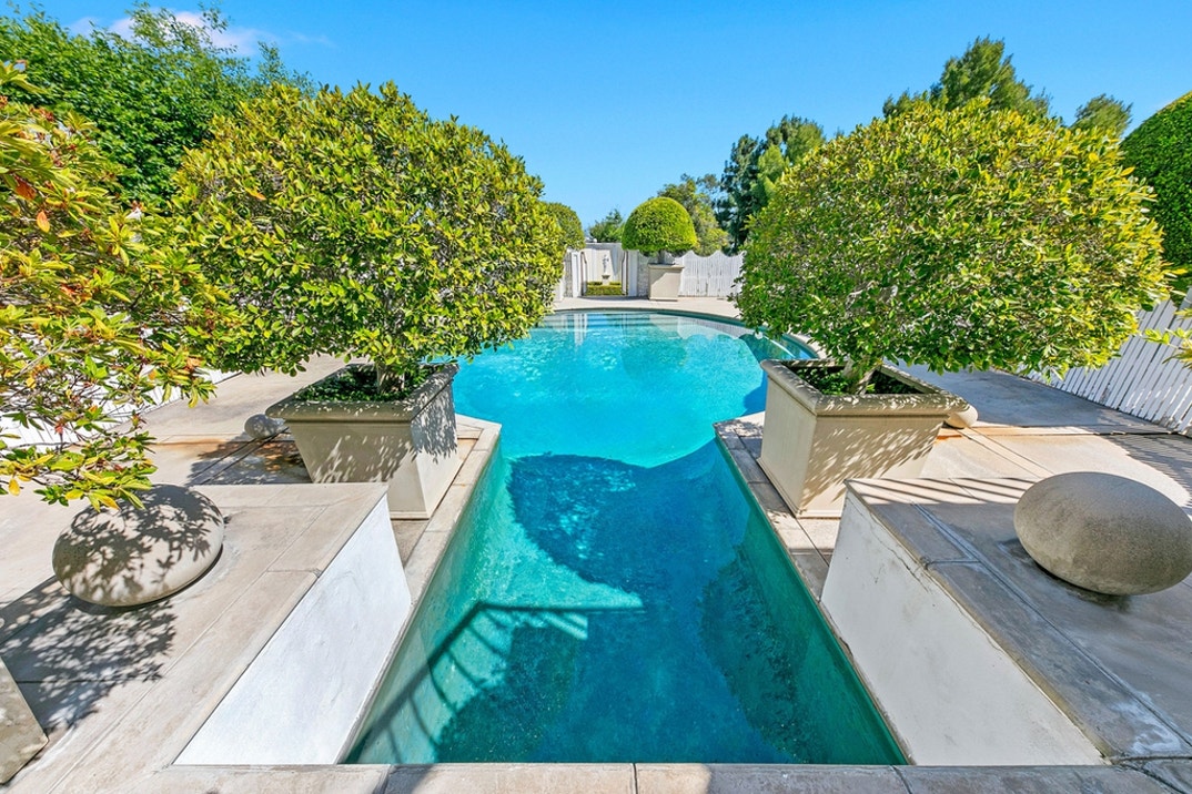 Richard Simmons Home Sale 8