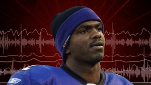 Ex-NFL QB Anthony Wright Shooting 911 Call, 'He's Breathing But He's Fading!'