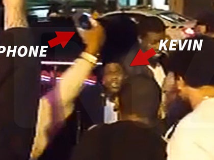 101915_kevin_hart