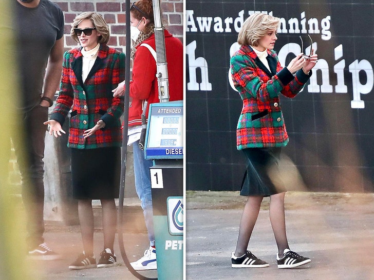 Kristen Stewart on Set as Princess Diana for 'Spencer' Film