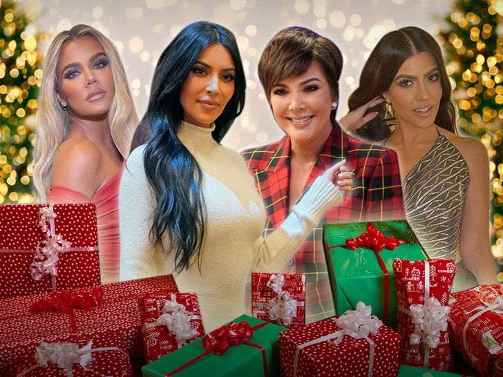 Kardashian Jenner Christmas Eve Party Scaled Back Because of COVID - TMZ