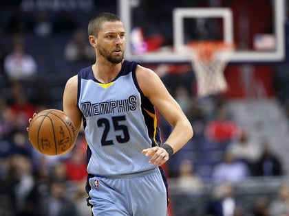 Chandler Parsons On The NBA Court Basketball Photos 3