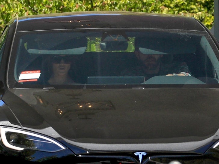 Ben Affleck and Jennifer Lopez Visit New Bel Air Mansion