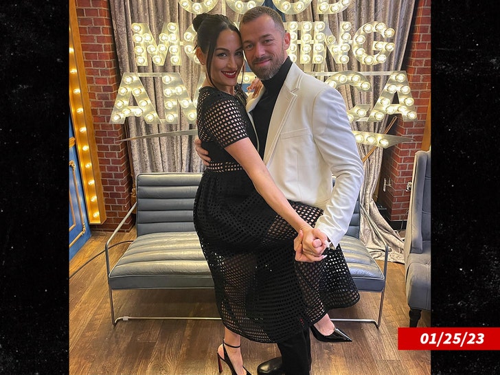 Artem Chigvintsev e Nikki Bella Insta 3