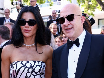 jeff bezos lauren sanchez doppelgangers getty 3
