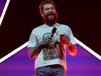 0527-Post-Malone-Performance-SUB-1