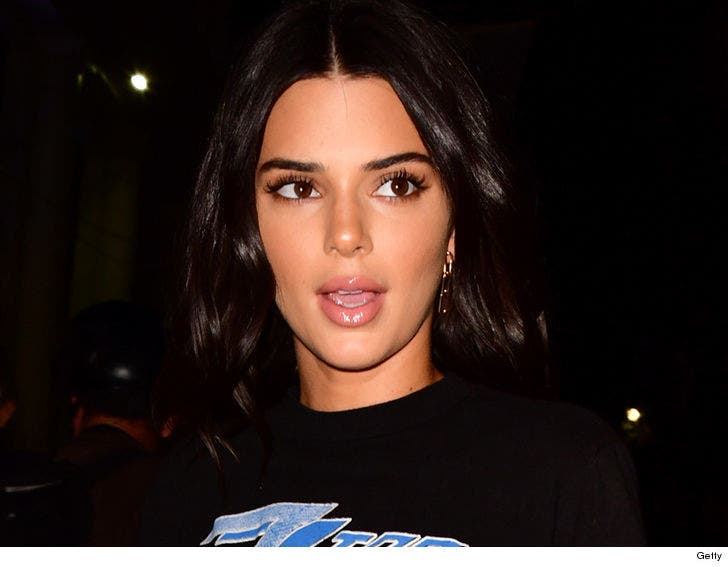 Kendall Jenner Stalker Repeatedly Breaks Into Gated Community and Ends :: 0911-kendall-jenner-getty-3