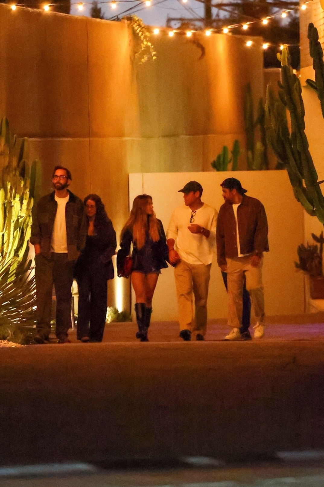 1001 Sydney Sweeney Scooter Braun Holding Hands 5