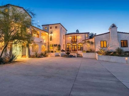 0301_jlo_potential_pad03