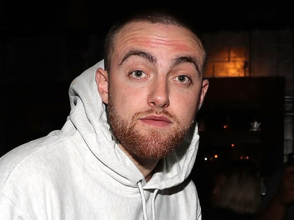 Pittsburgh, PA, USA. 30th Oct, 2008. 07 September 2018 - Mac Miller Dead at  26 of Apparent Drug Overdose. File Photo: 09 December 2011 - Pittsburgh, PA  - Rapper MAC MILLER performs