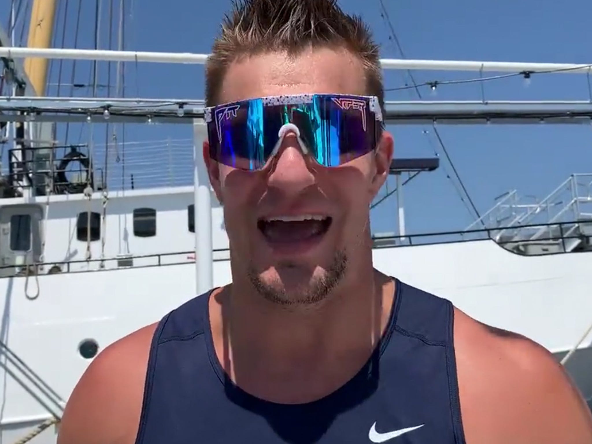 It Would Be Real Nice If Rob Gronkowski RetiredRight Now