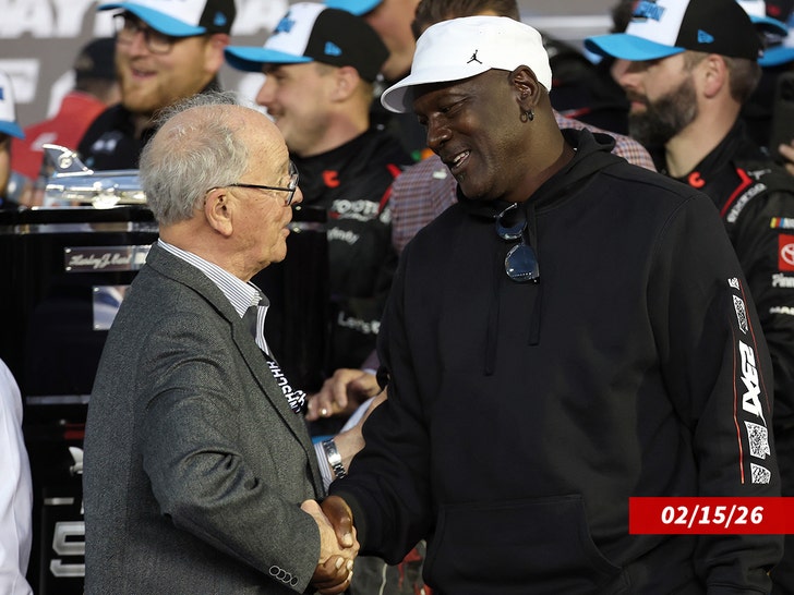 michael-jordan-daytona-sub-getty-2