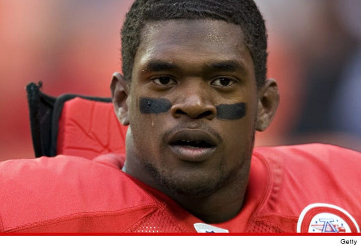 Jovan Belcher's -Month-Old Daughter -- Custody Determined After NFL Player's :: 0620-jevon-belcher-article-getty-3