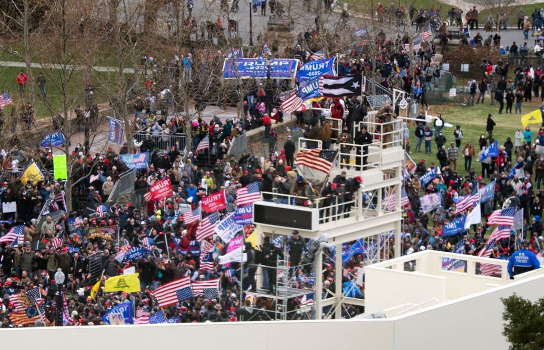 Pro-Trump Protesters Storm U.S. Capitol Photos 6