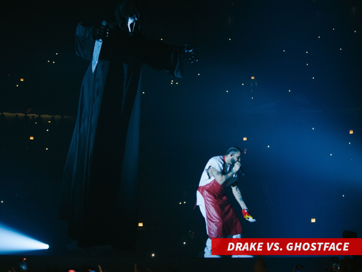 Drake Opens 'Blur Tour' In Chicago, Pays Tribute To Virgil Abloh