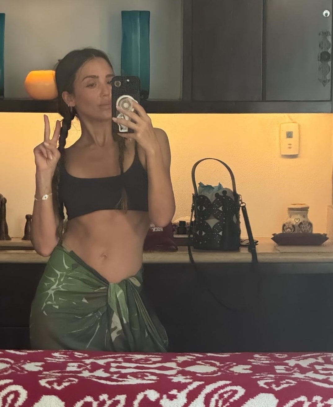 Jessica Alba Hot Shots 10