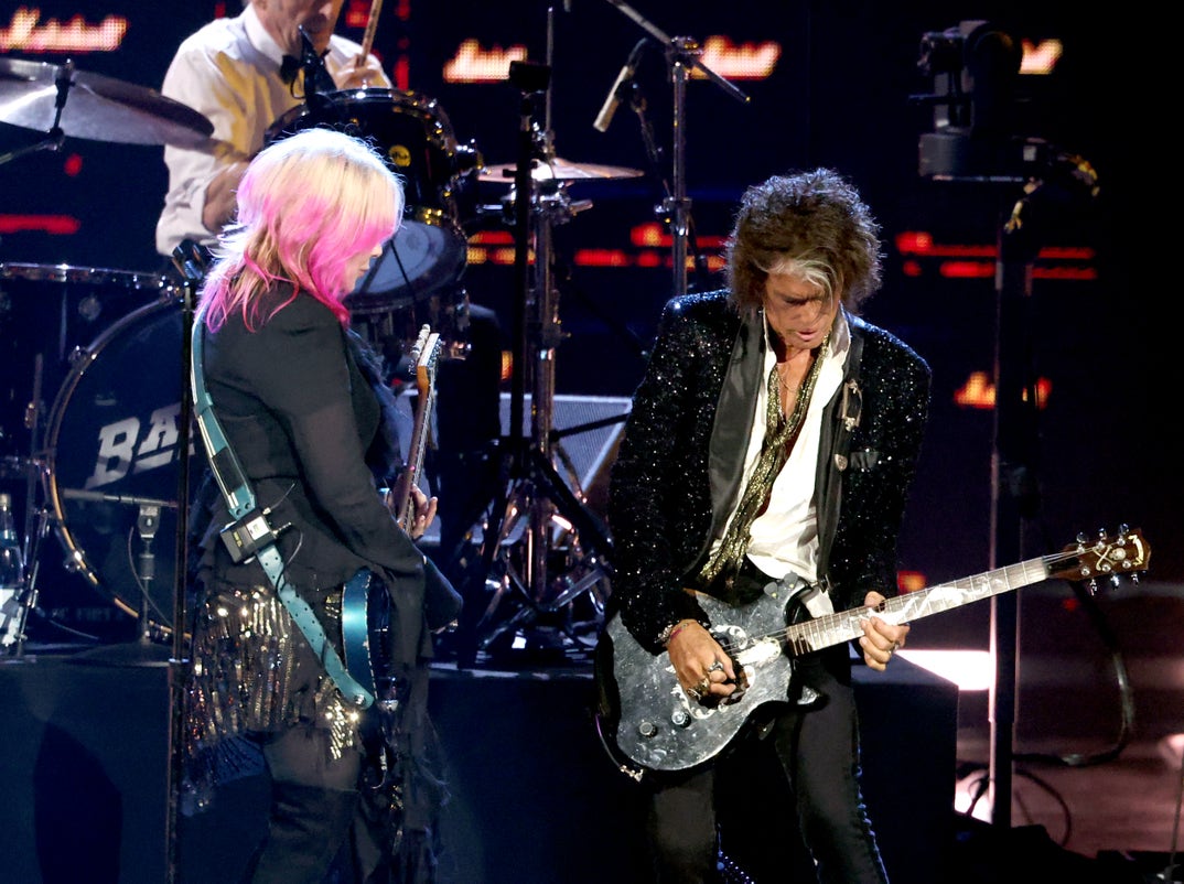 Nancy Wilson and Joe Perry