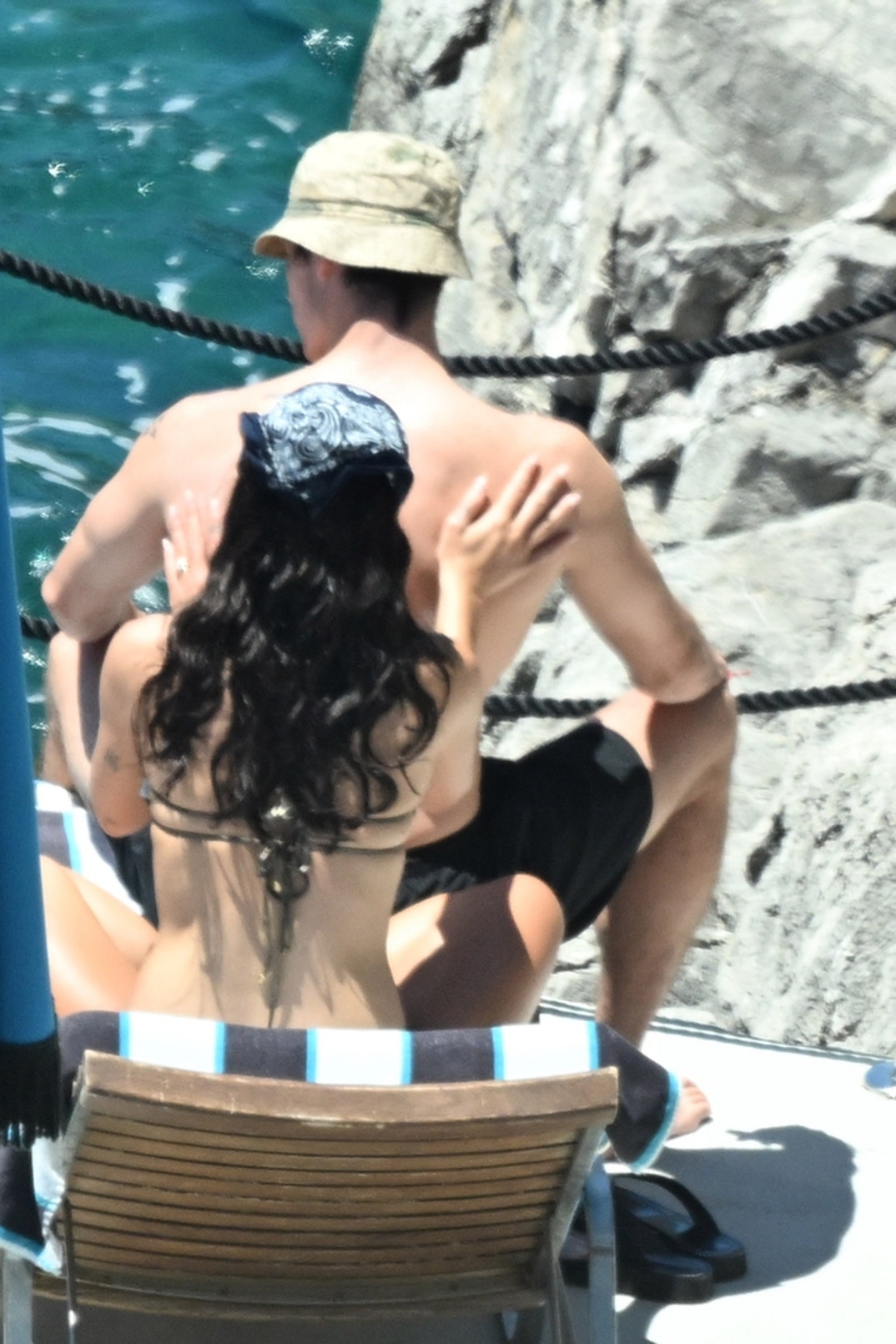 Dua Lipa PDA Honeymoon 0