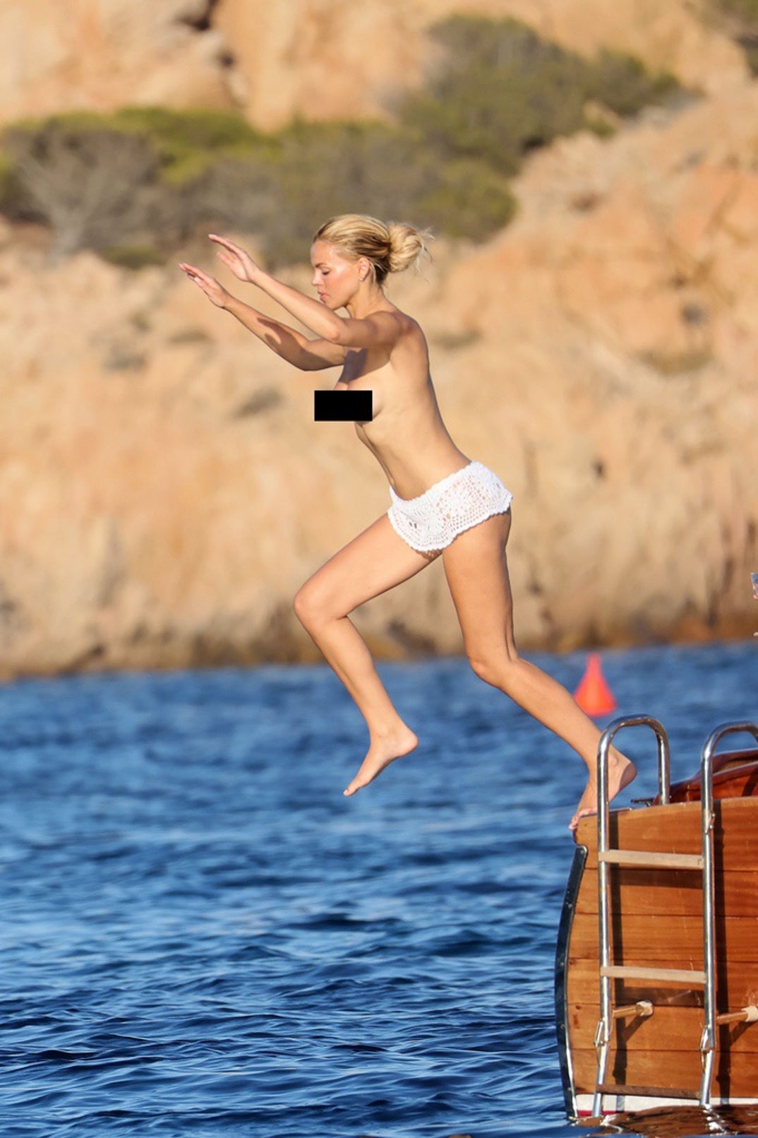 Brooks Nader Topless Family Vacation 3