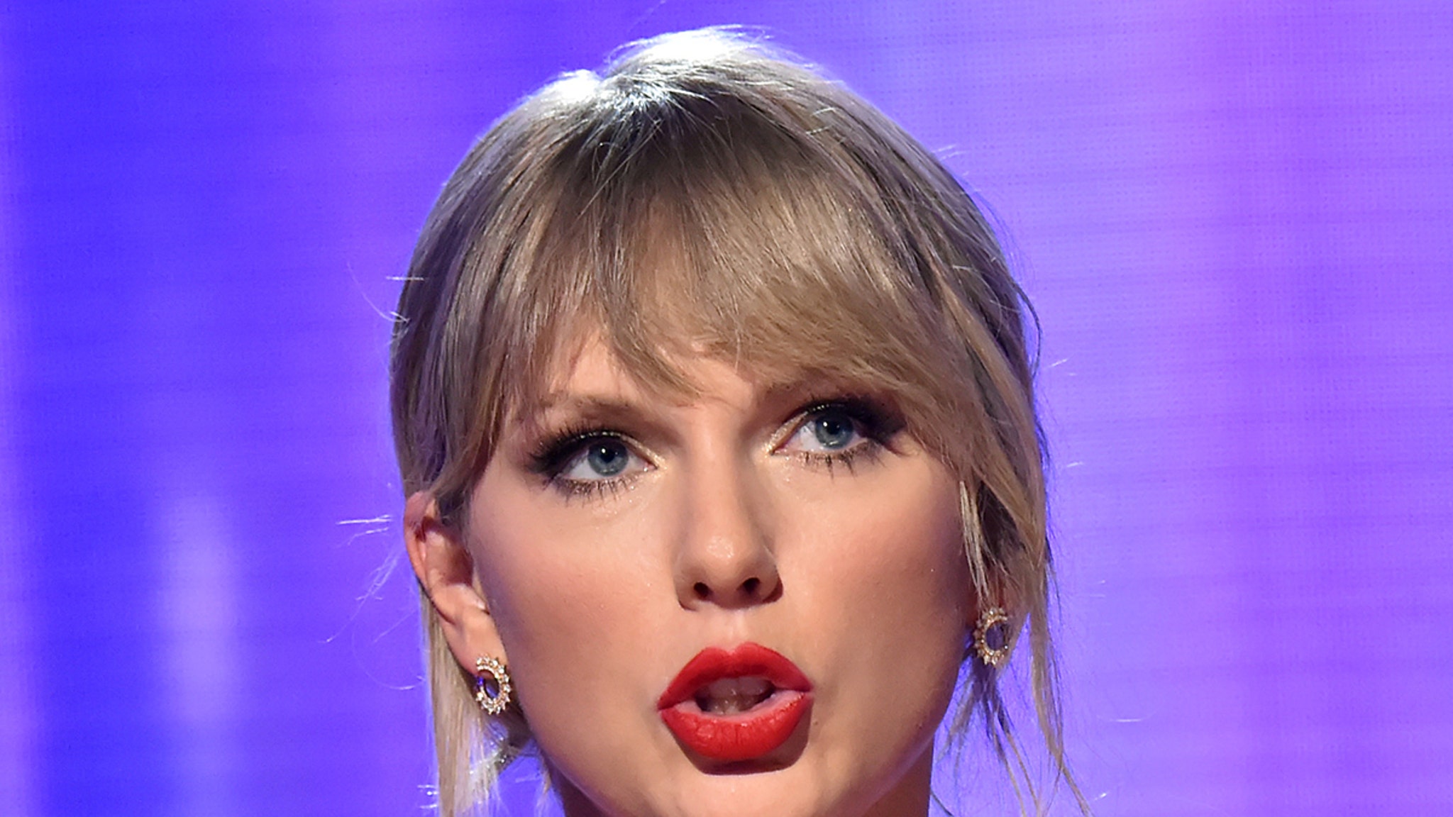 Une fan de Taylor Swift affirme avoir fait un don à une association caritative pour l'environnement, probablement BS