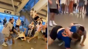 Yankees, Mets Fans Throw Haymakers In Wild Brawl At Game