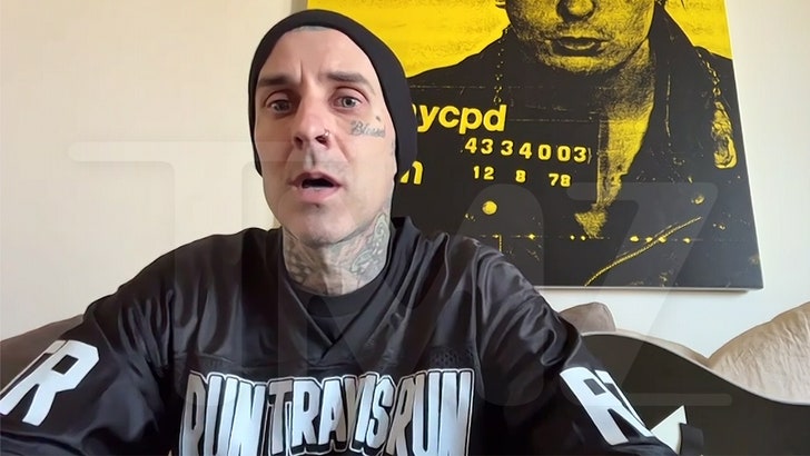 Travis Barker saúda bombeiros encarcerados que lutam contra incêndios florestais em Los Angeles