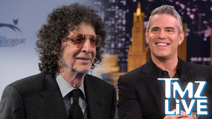 090825_TMZ_LIVE_HOWARD_STERN_ANDY_COHEN