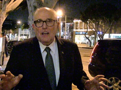 101714_rudy_giuliani_primary