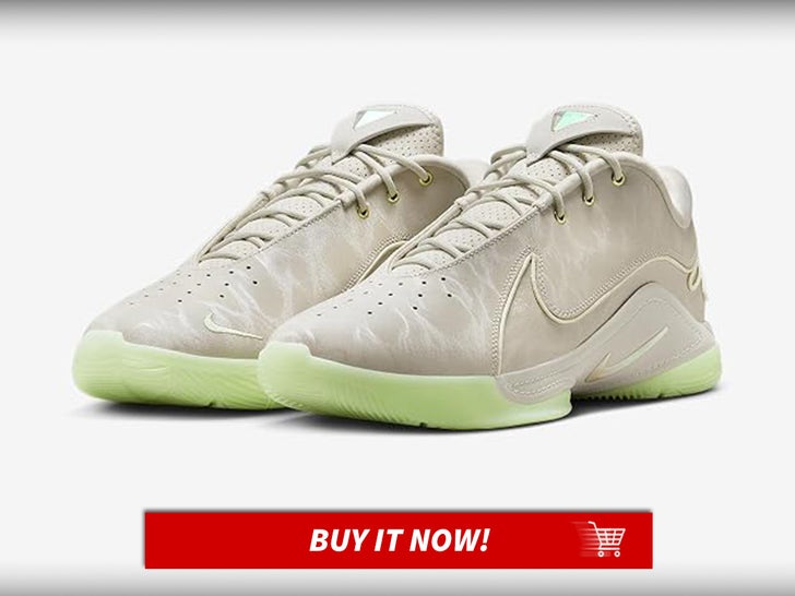 Nike-Mens-Lebron-XXII-Shoes-ESPYs-Athlete-Backed-Brands-MAIN