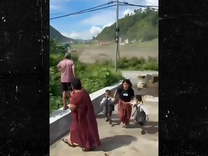 083126 anepal flood sub2