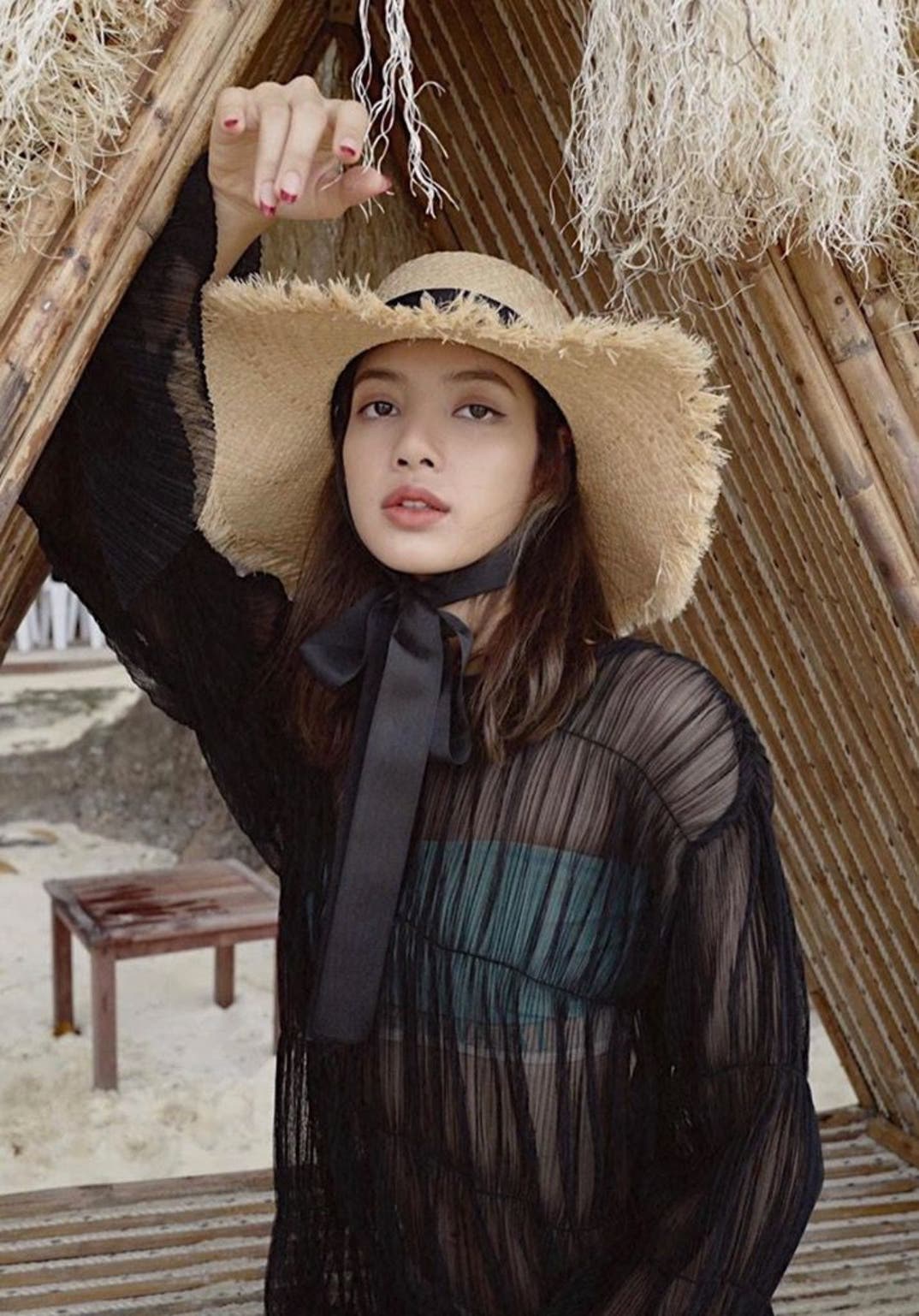 Lisas-hot-shots-photos-07