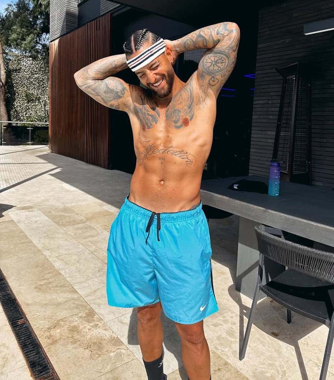 0127 Maluma Hot Shots 0