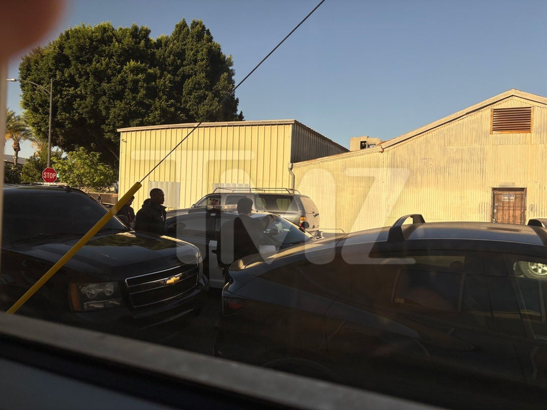 YG Gets Detained Blurred  2