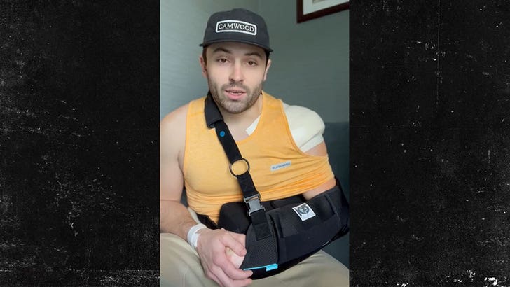 Cleveland Browns Baker Mayfield undergoes shoulder surgery