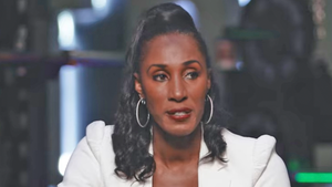Lisa Leslie Says WNBA'ers Told To Not Make 'Big Fuss' About Griner To Avoid Her Becoming Pawn
