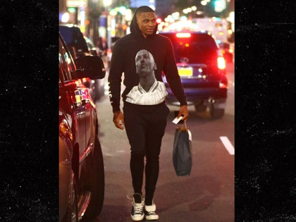 0524_russel-westbrook-backgrid