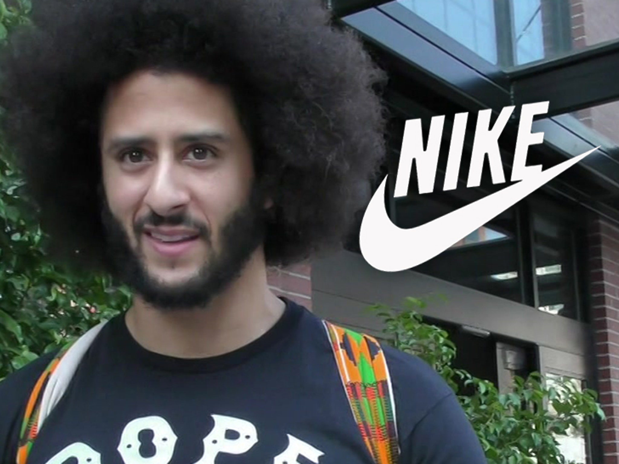 nacimiento infraestructura Enriquecimiento Colin Kaepernick Lands Nike Campaign 'Just Do It,' New Shoe Coming