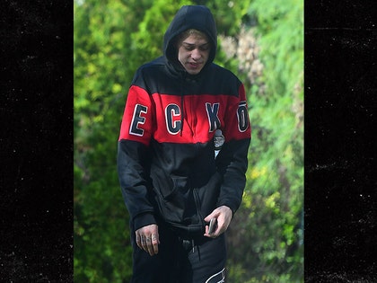 1017-pete-davidson-splash