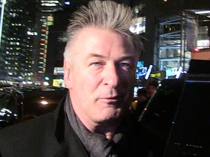 1104-Alec Baldwin-tmz